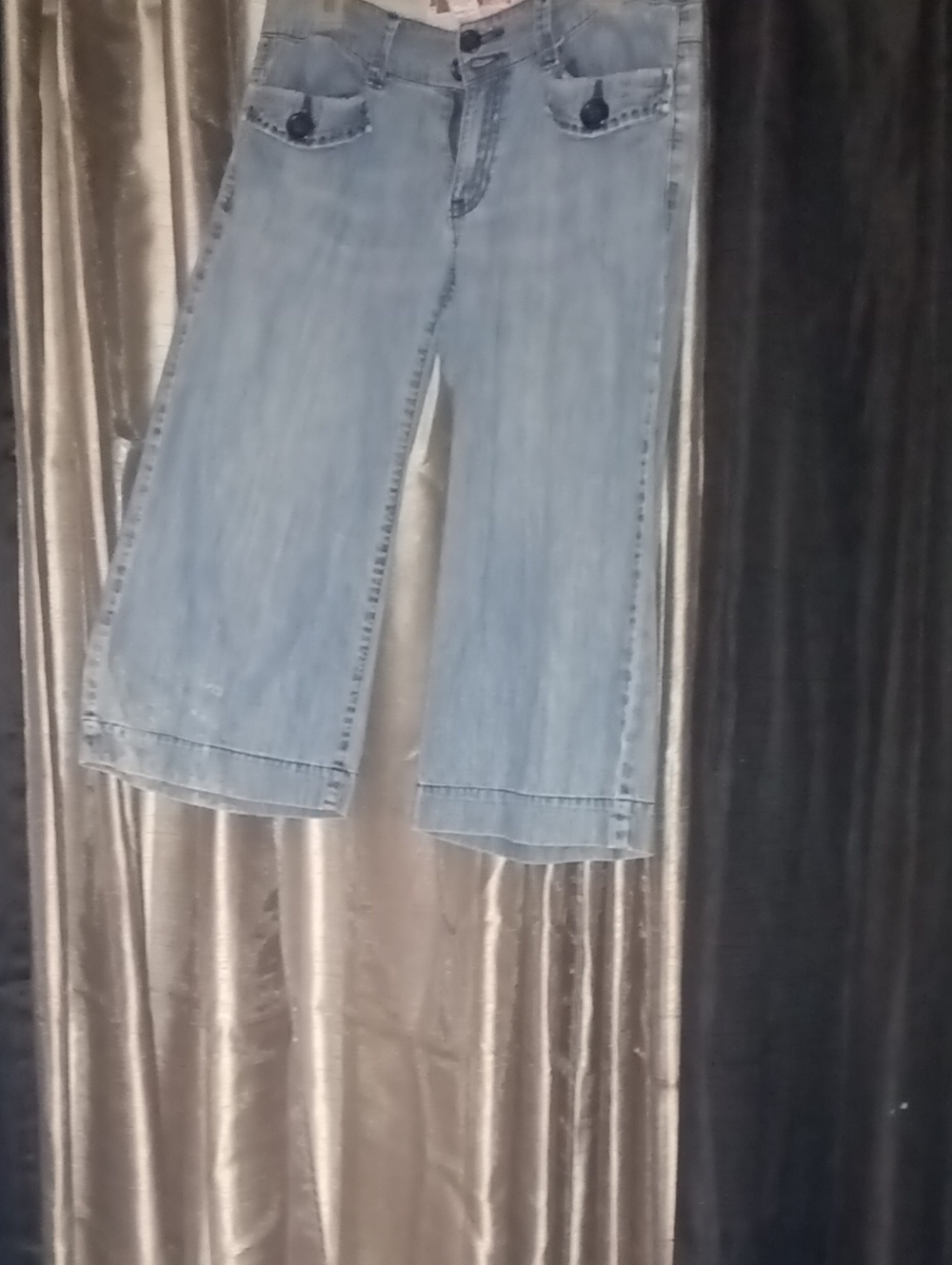 GAP Light Blue High Rise Wide-Leg Women’s Ankle Jeans
